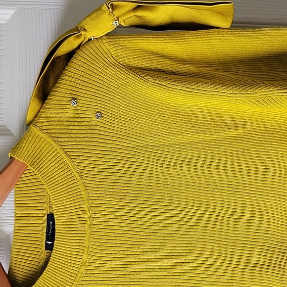 Womens sweater - Picture 4 of 4